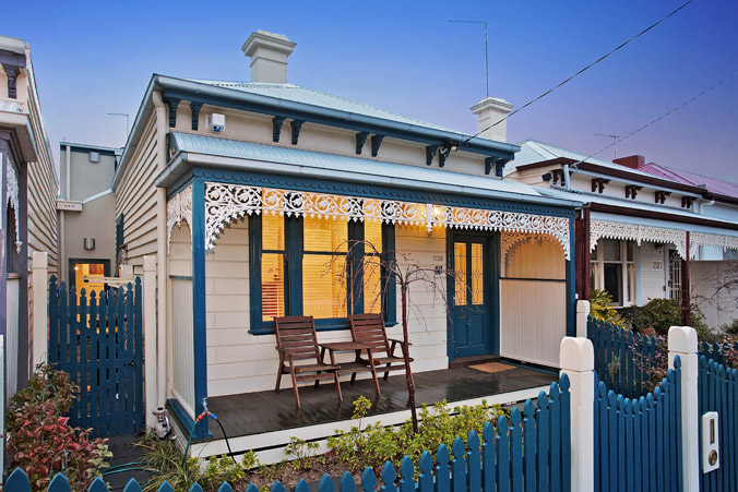 Albert Park Facade